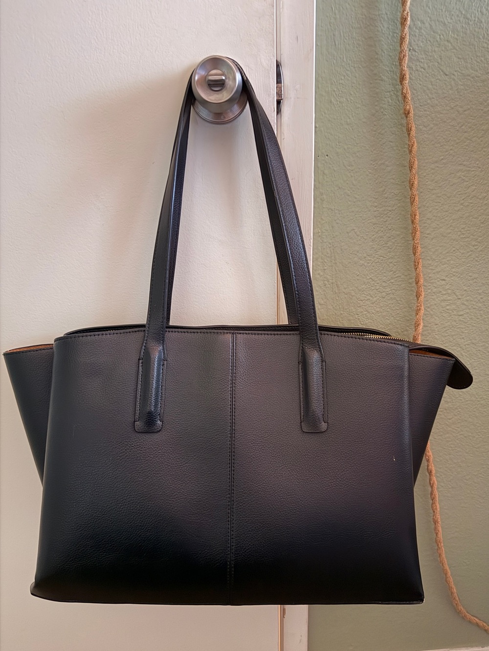 Freja New York Paloma Tote Bag